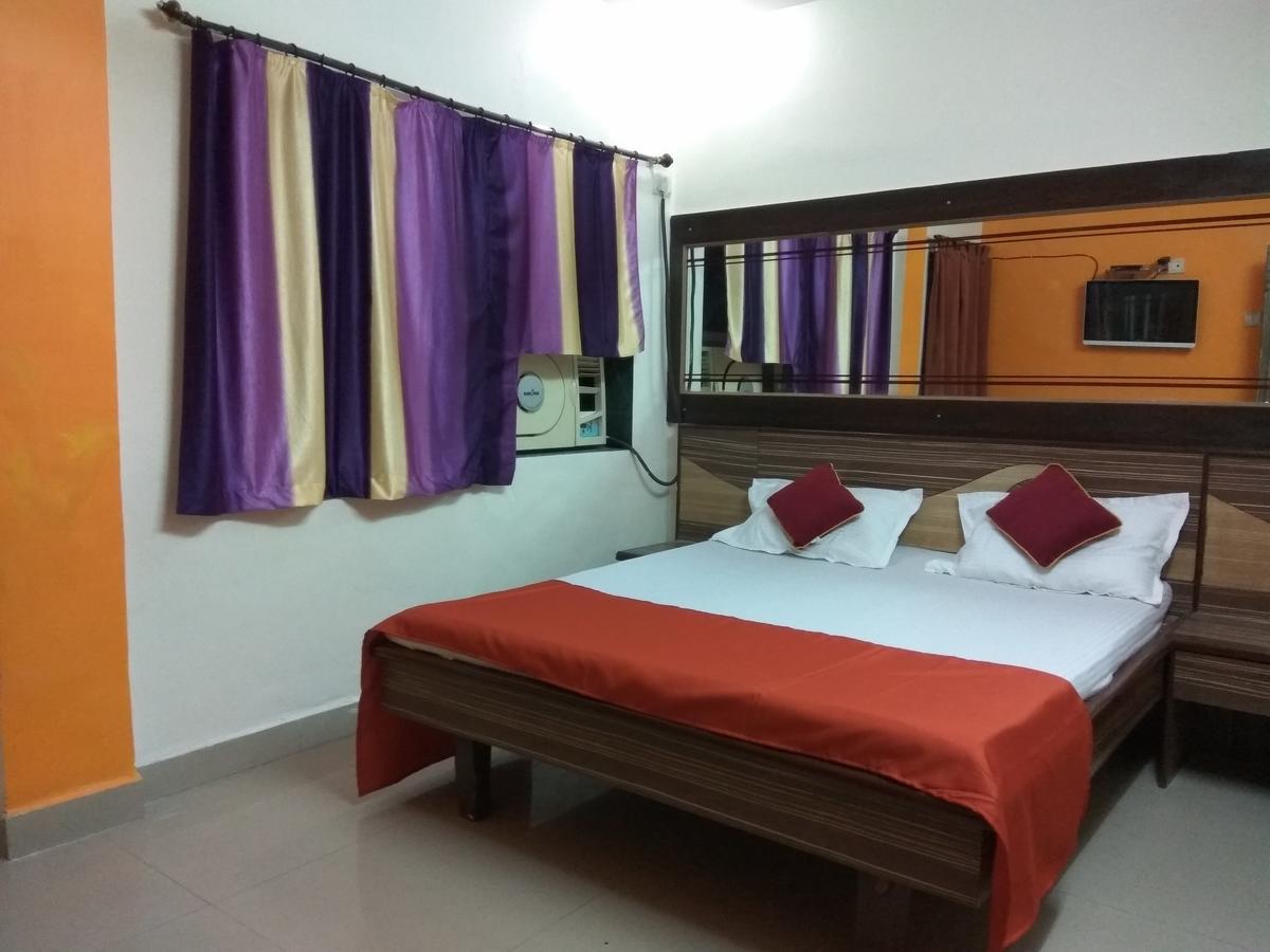 Hotel Shiva Panvel Bagian luar foto